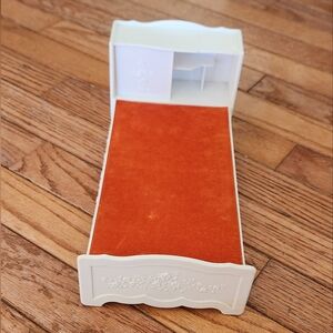 Ginny 70s Vouge Dolls Bed - Barbie Size Bed